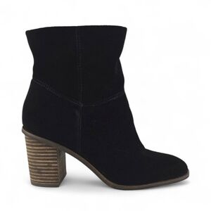 NWOB Lucky Brand Women’s Black Suede Heeled Ankle Booties Stacked Heel 6M 36.5